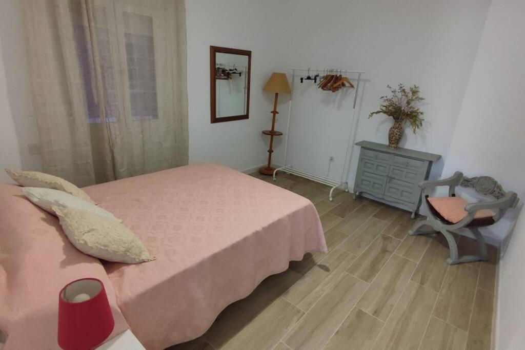 Muy Centrico, A 8 Min Del Ave Andando, Reformado. Apartment Cordoba Luaran gambar